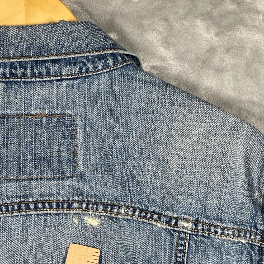 Vintage Levis Mens 70507 Standard Trucker Jacket Light Wash Blue Denim Medium - Picture 7 of 12